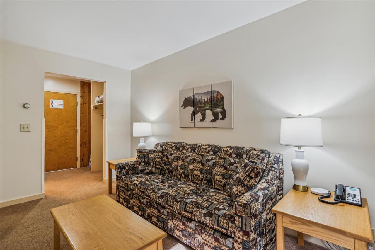 Cedarbrook Deluxe One Bedroom Suite Located On 2Nd Floor With Outdoor Heated Pool 21820 Killington Exterior photo