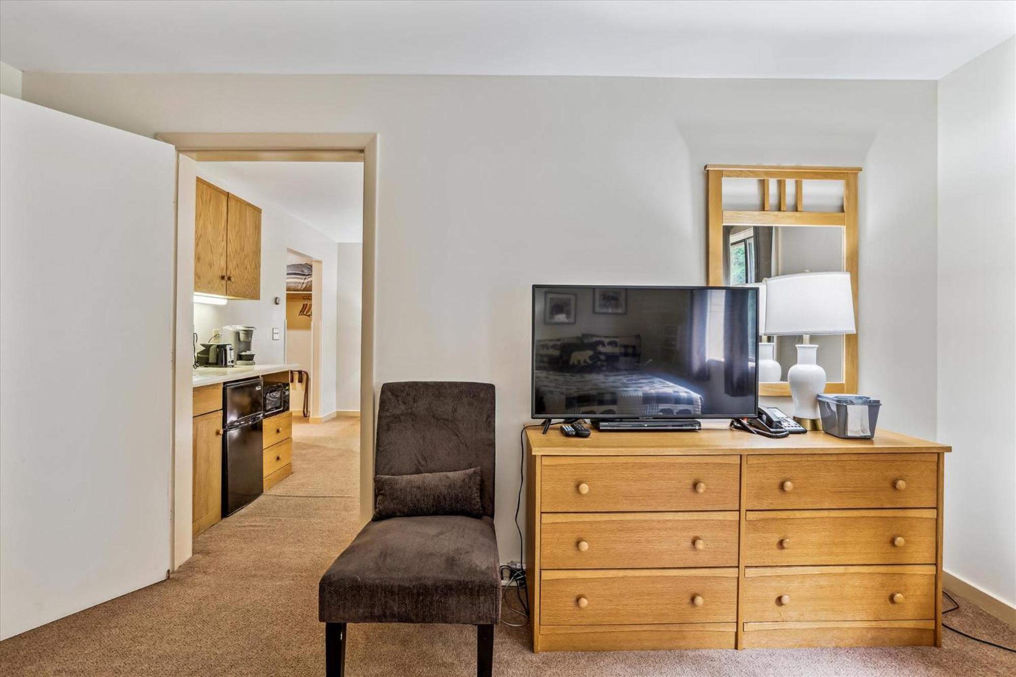 Cedarbrook Deluxe One Bedroom Suite Located On 2Nd Floor With Outdoor Heated Pool 21820 Killington Exterior photo